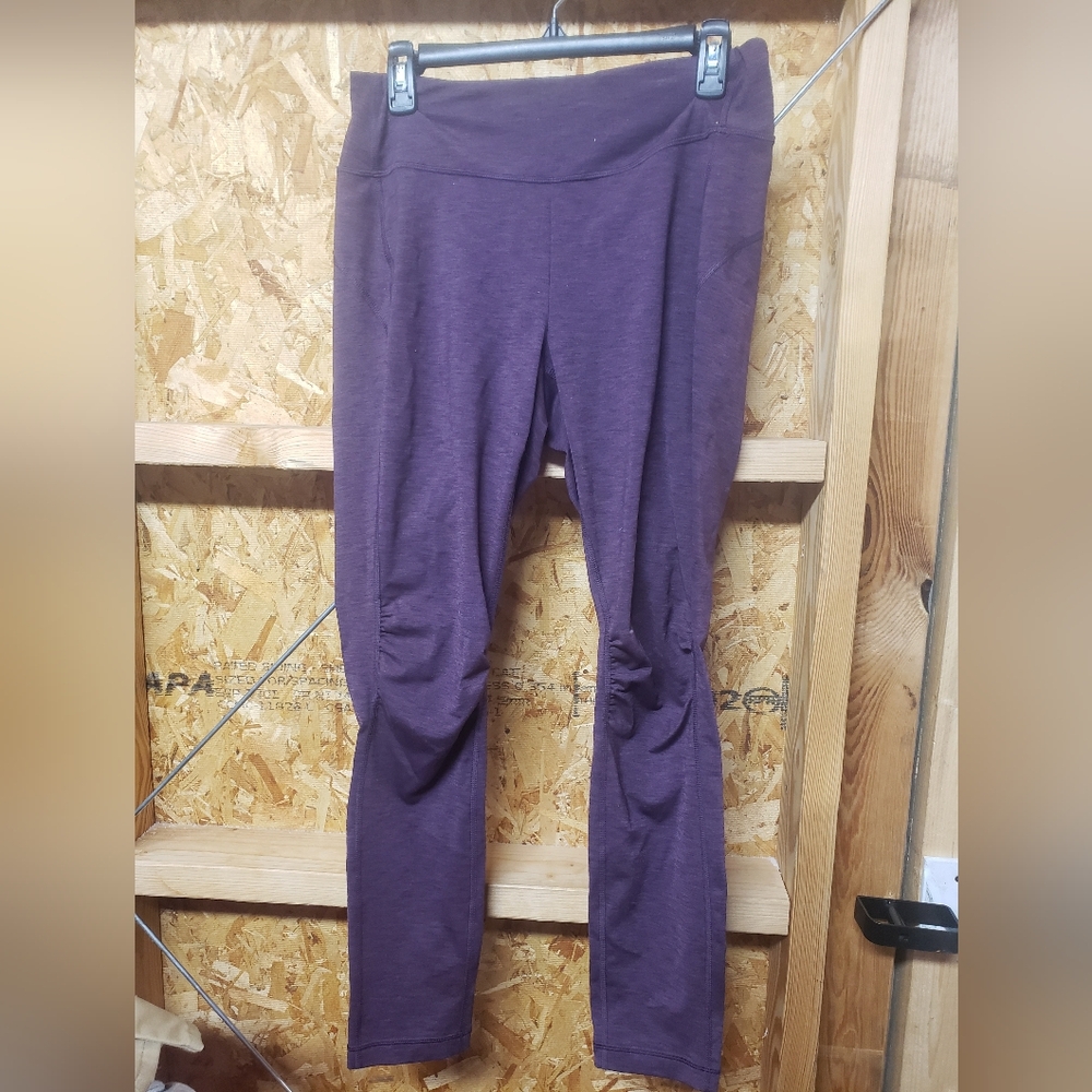 Duluth Trading Co Maroon Leggings Ladies Size Medium